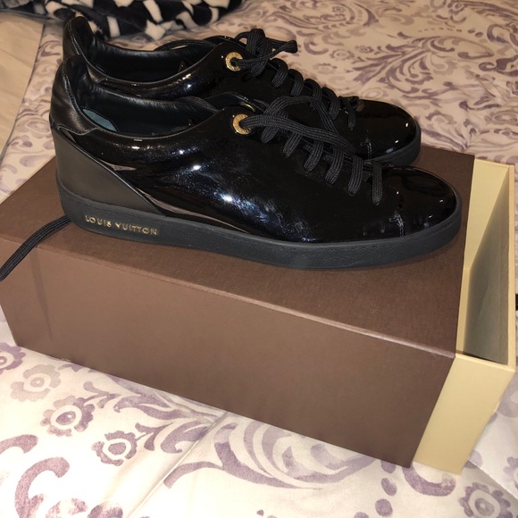 Louis Vuitton Black Patent Leather shoes - Picture 3 of 8